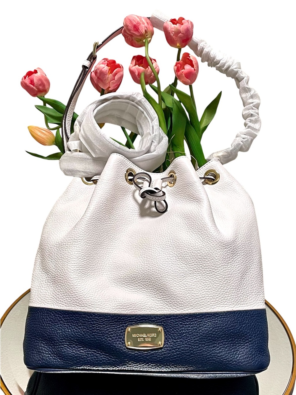 New Michael Kors White Navy Genuine Leather large convertible Bag nautical hobo